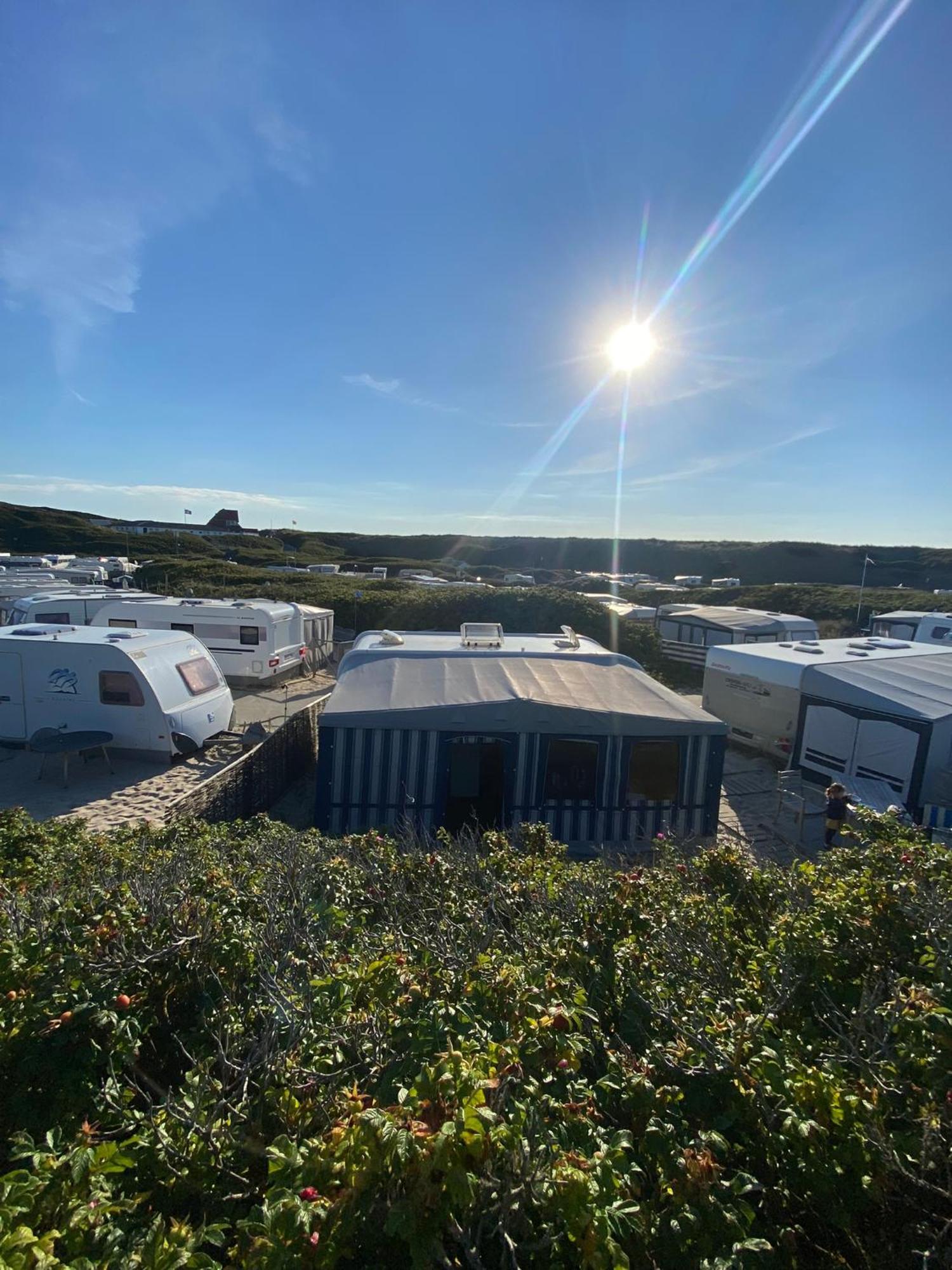 Wohnwagenvermietung Hoernum / Sylt Buitenkant foto