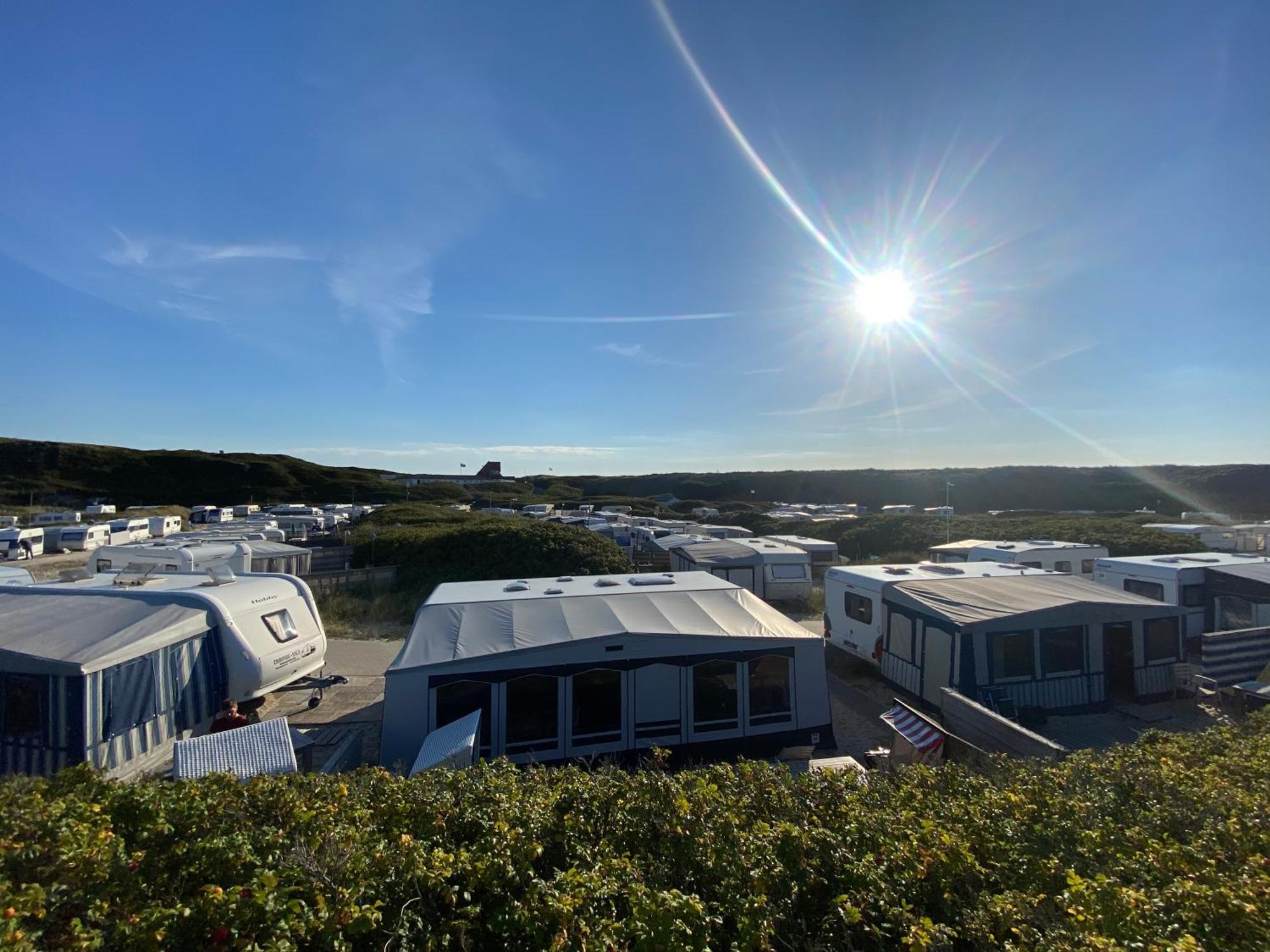 Wohnwagenvermietung Hoernum / Sylt Buitenkant foto