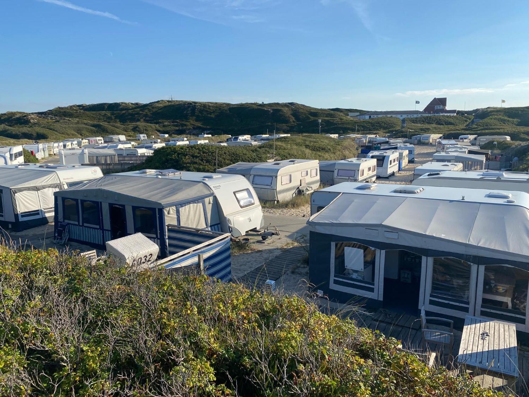 Wohnwagenvermietung Hoernum / Sylt Buitenkant foto
